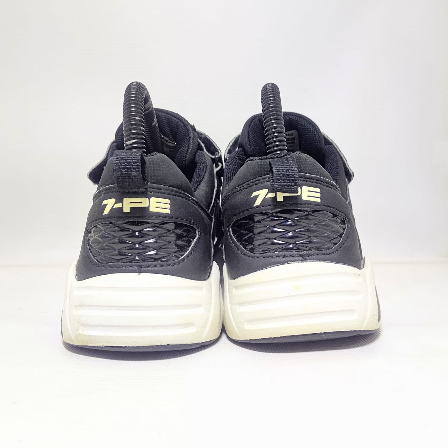 7-PE Shoes