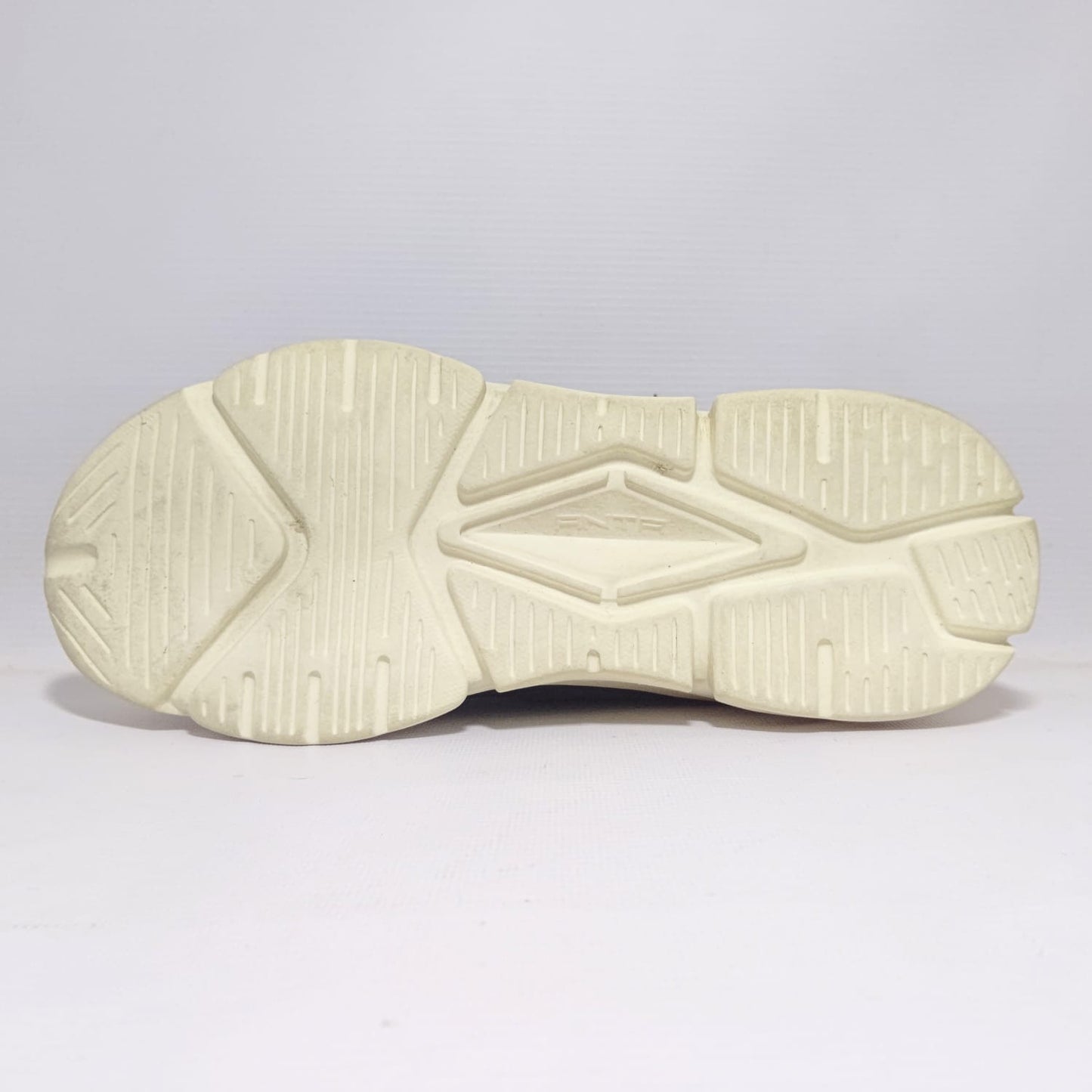 Anta Life series Breathable lightweight sports shoes