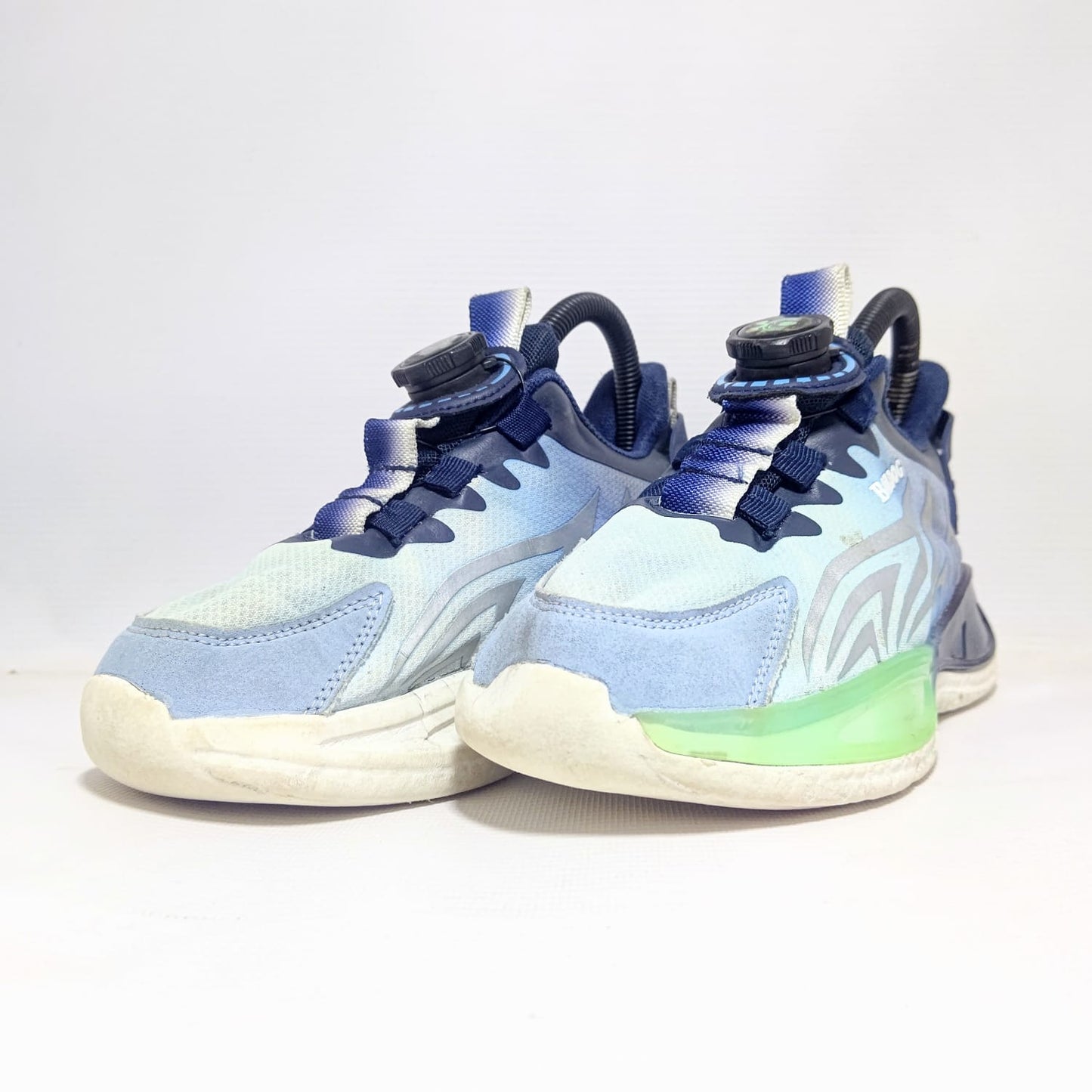 Bobdog Shoes