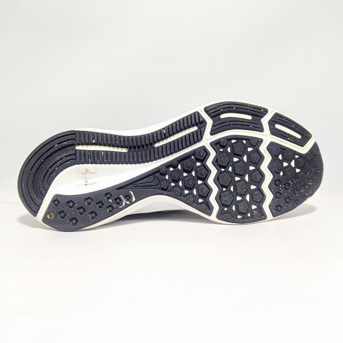Nike Down Shifter 8