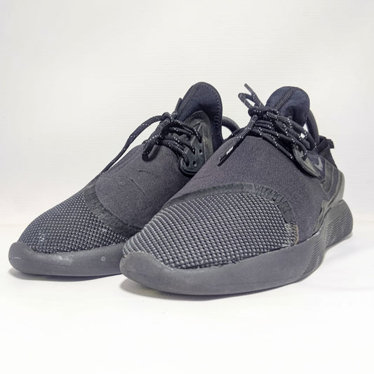 Nike LunarCharge Essential 'Triple Black'