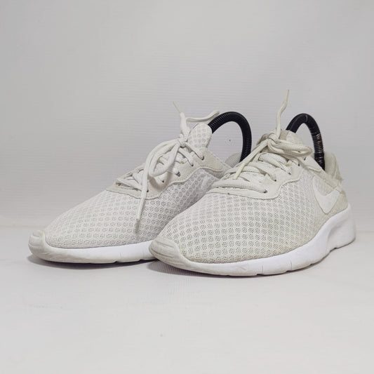 Nike Tanjun Casual Sneaker