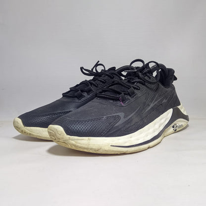 Jiang Shoes
