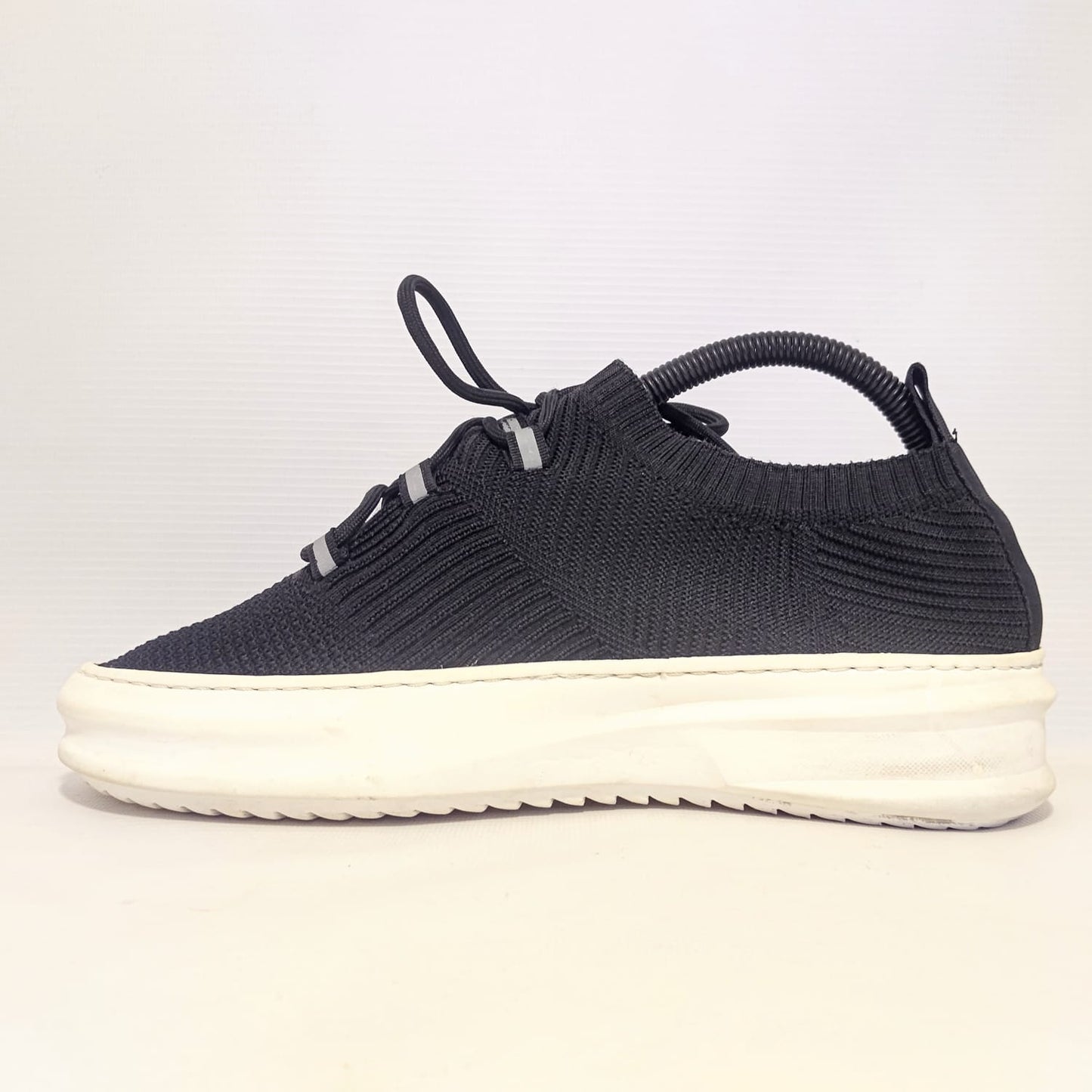 Black Casual Sneakers