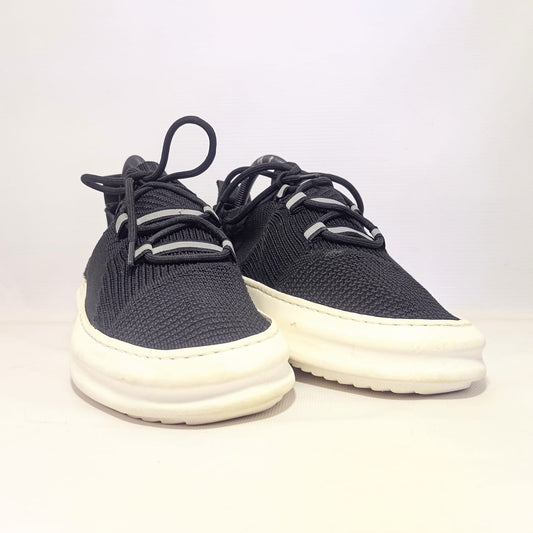 Black Casual Sneakers