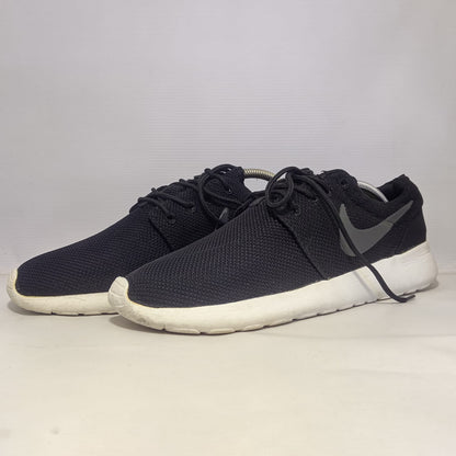 Nike Roshe One Shoes