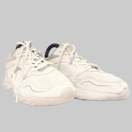 Anta White Athletic Shoes