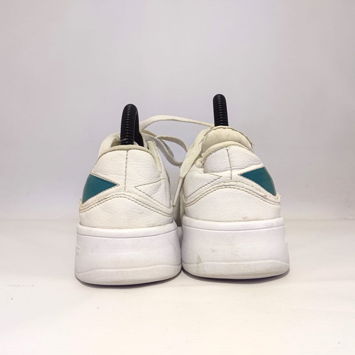 LI-Ning White Casual Shoes