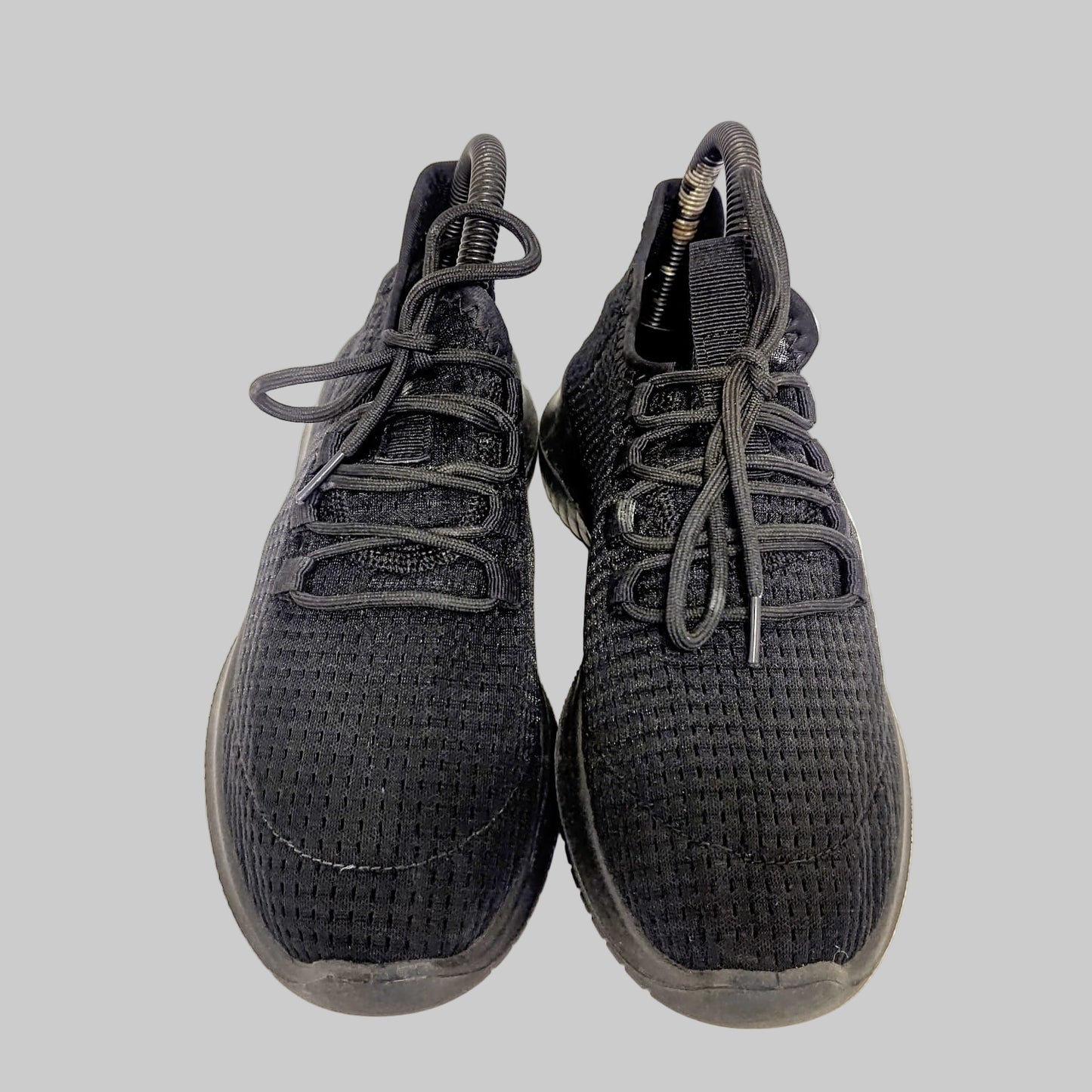 Breathable Black Shoes
