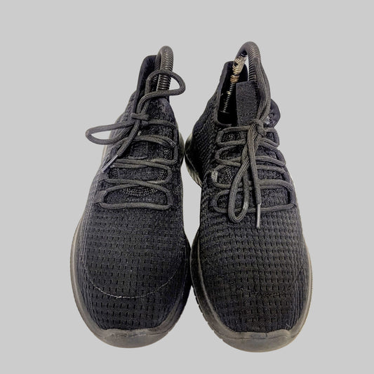 Breathable Black Shoes