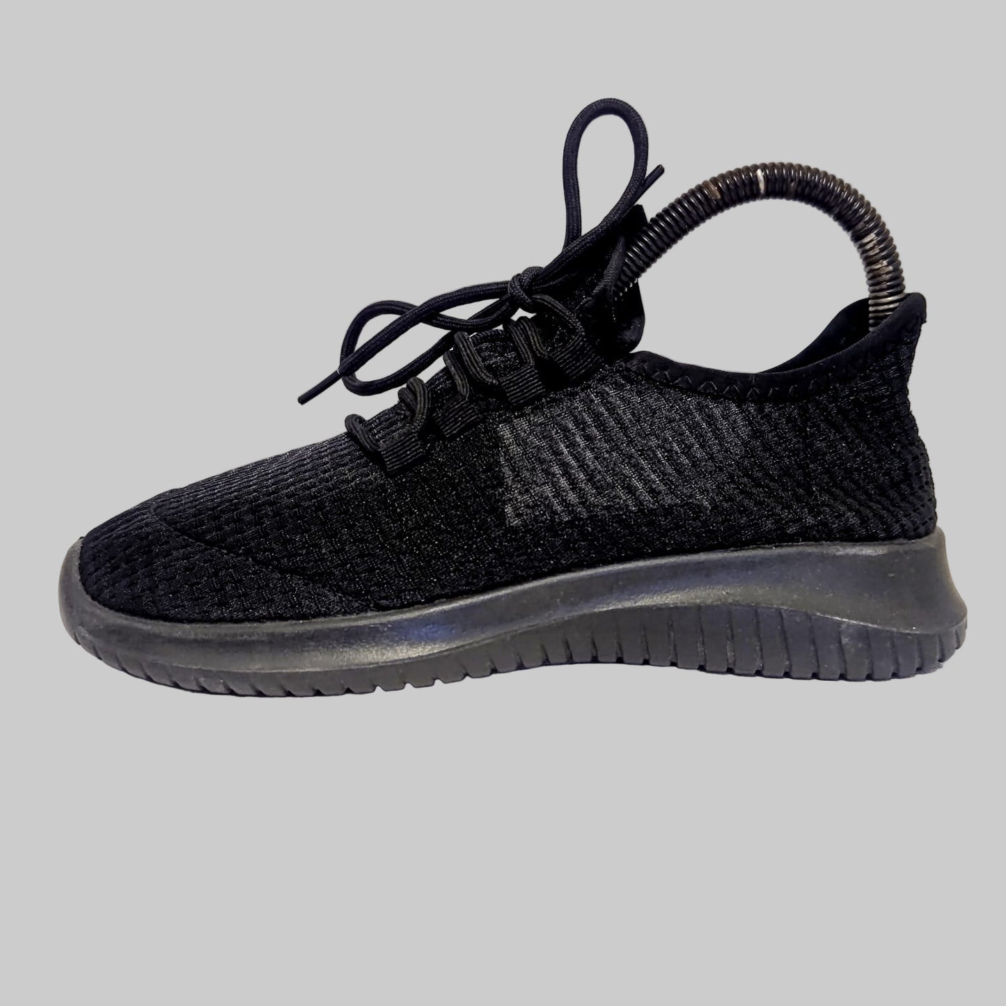 Breathable Black Shoes