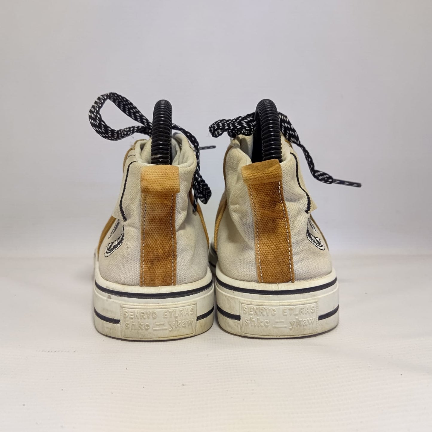 Senrvc Etlras Sneakers