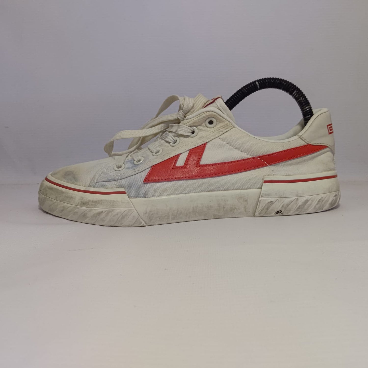 Warrior Casual Sneakers