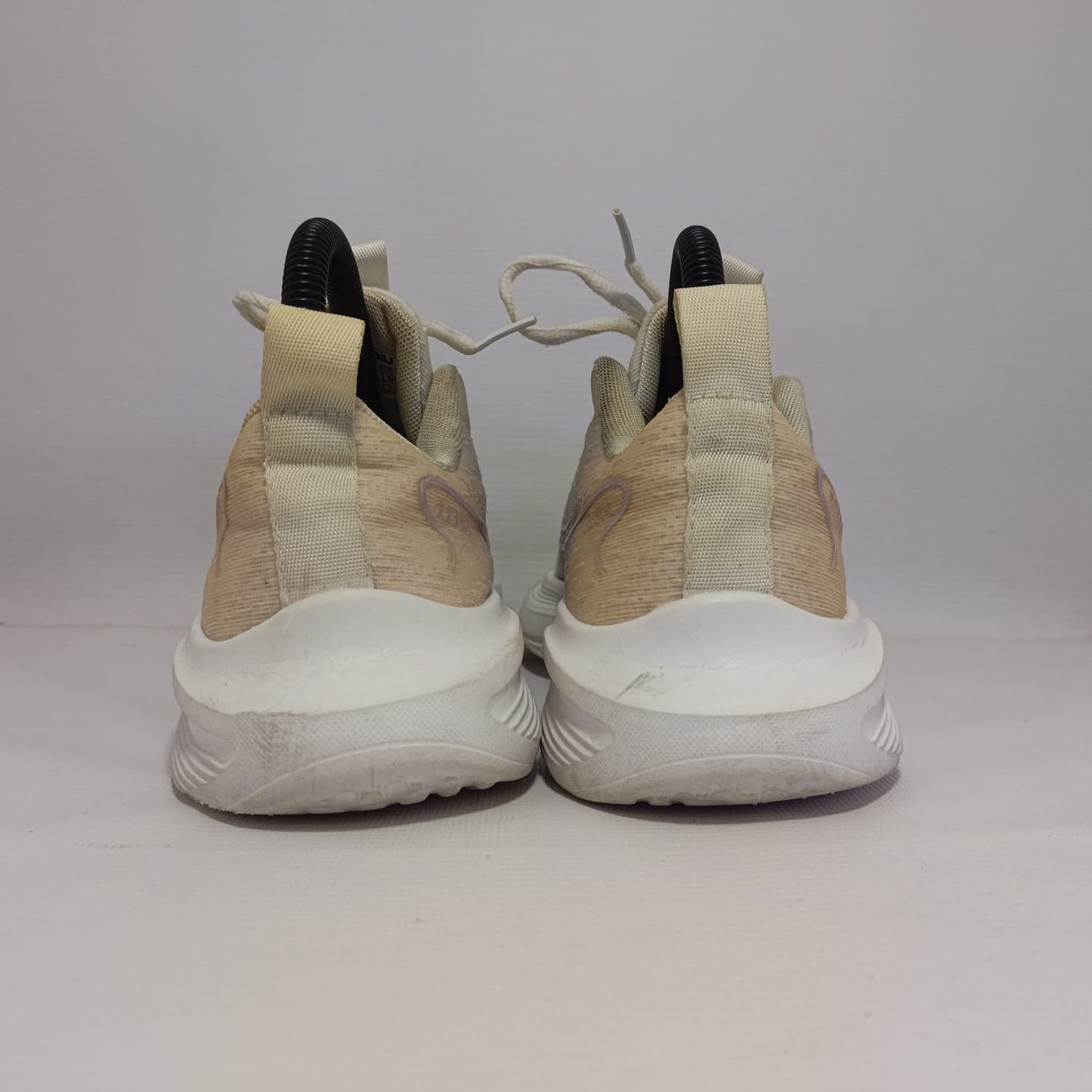 Huanqiu Breathable Shoes