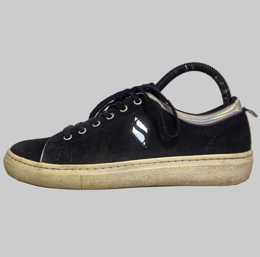 Skecher Street Casual Sneakers