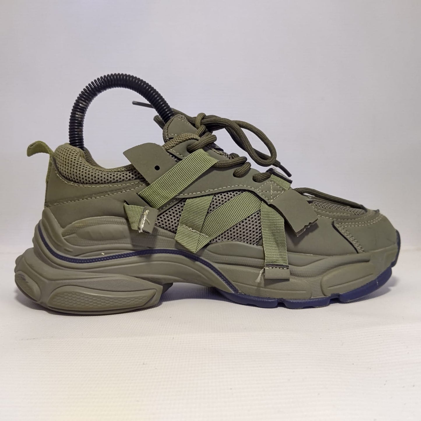 Huanqiu Breathable Sports Shoes for Kids