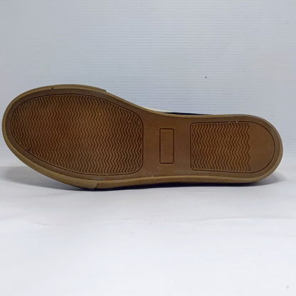 Warrior Casual Sneakers