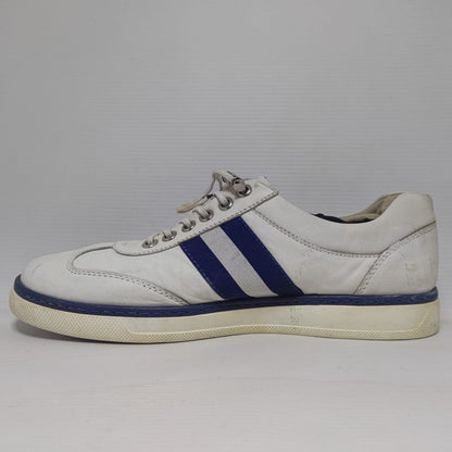 Gold Lion Casual Sneakers