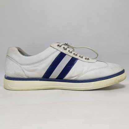 Gold Lion Casual Sneakers