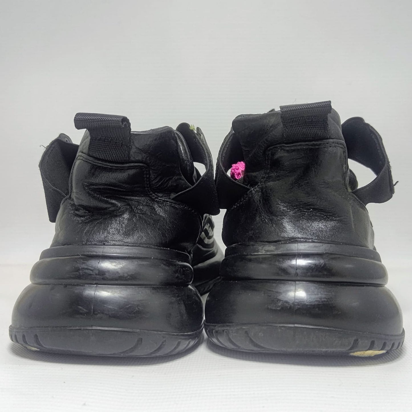Diaodaishu Black leather Shoes