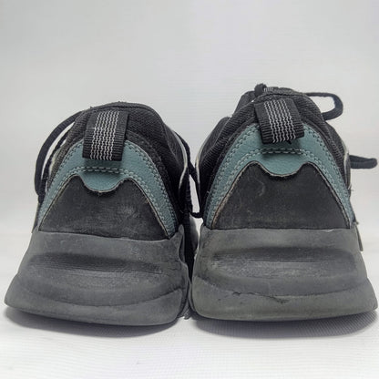 Black Athletic Shoes