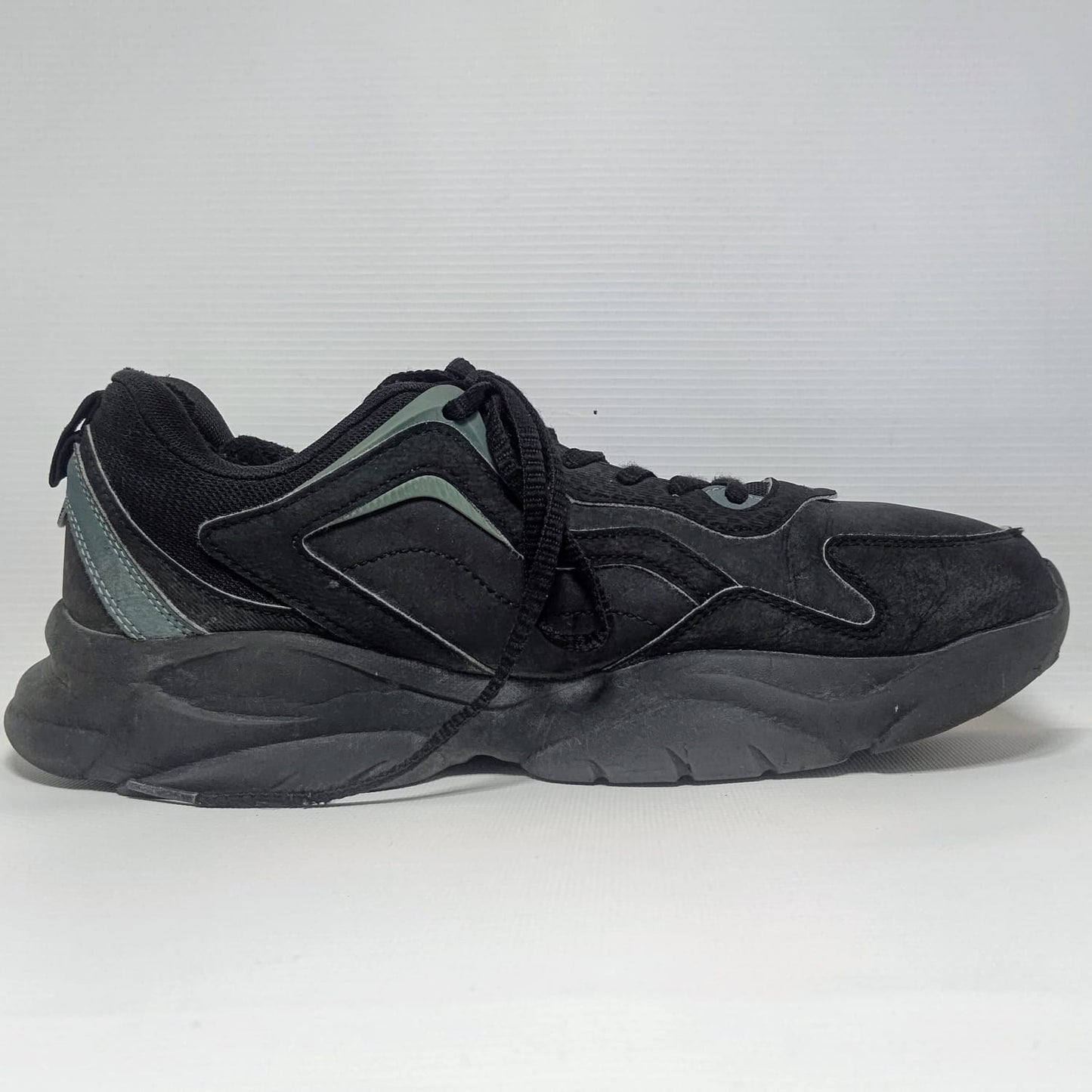 Black Athletic Shoes