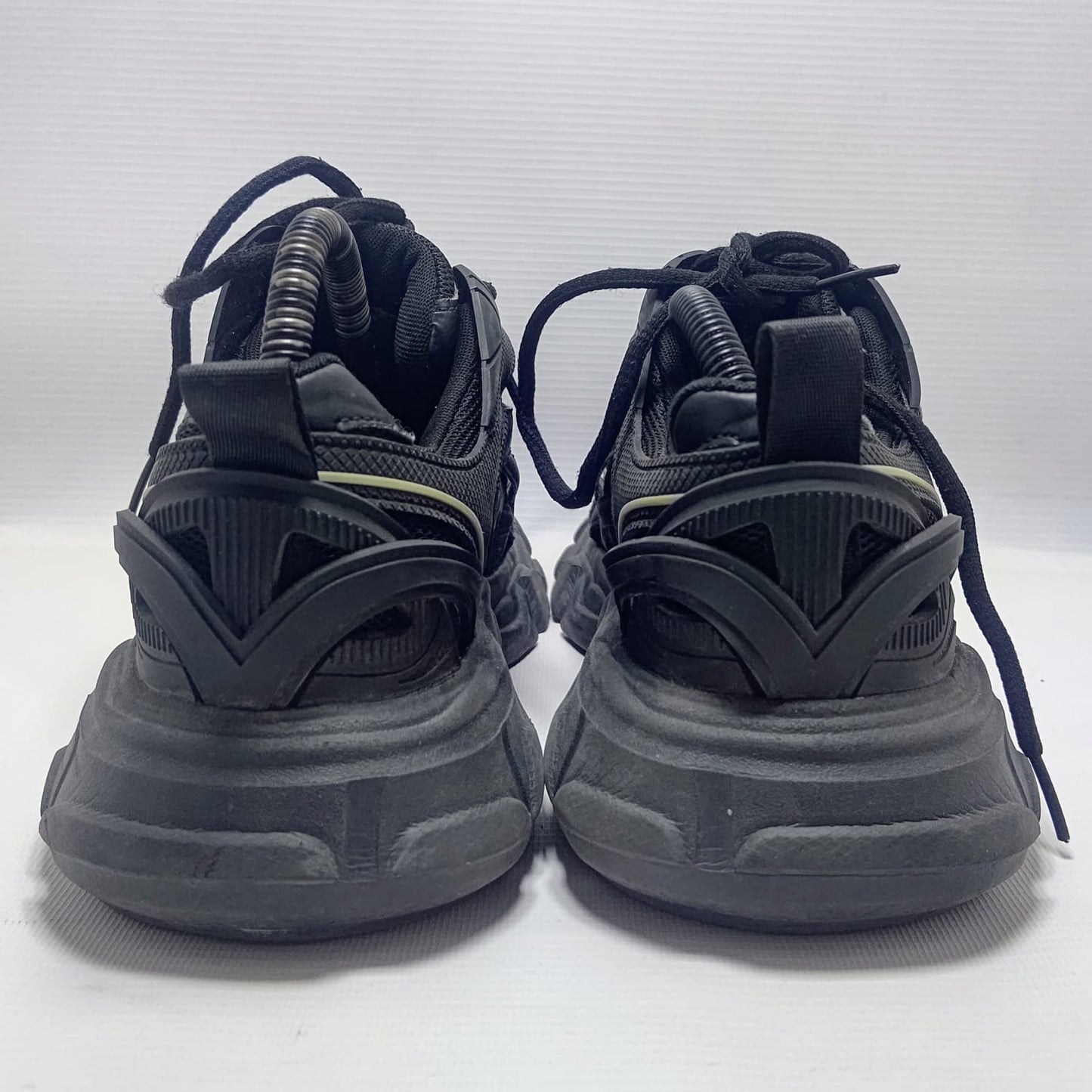 Blcg Running Shoes