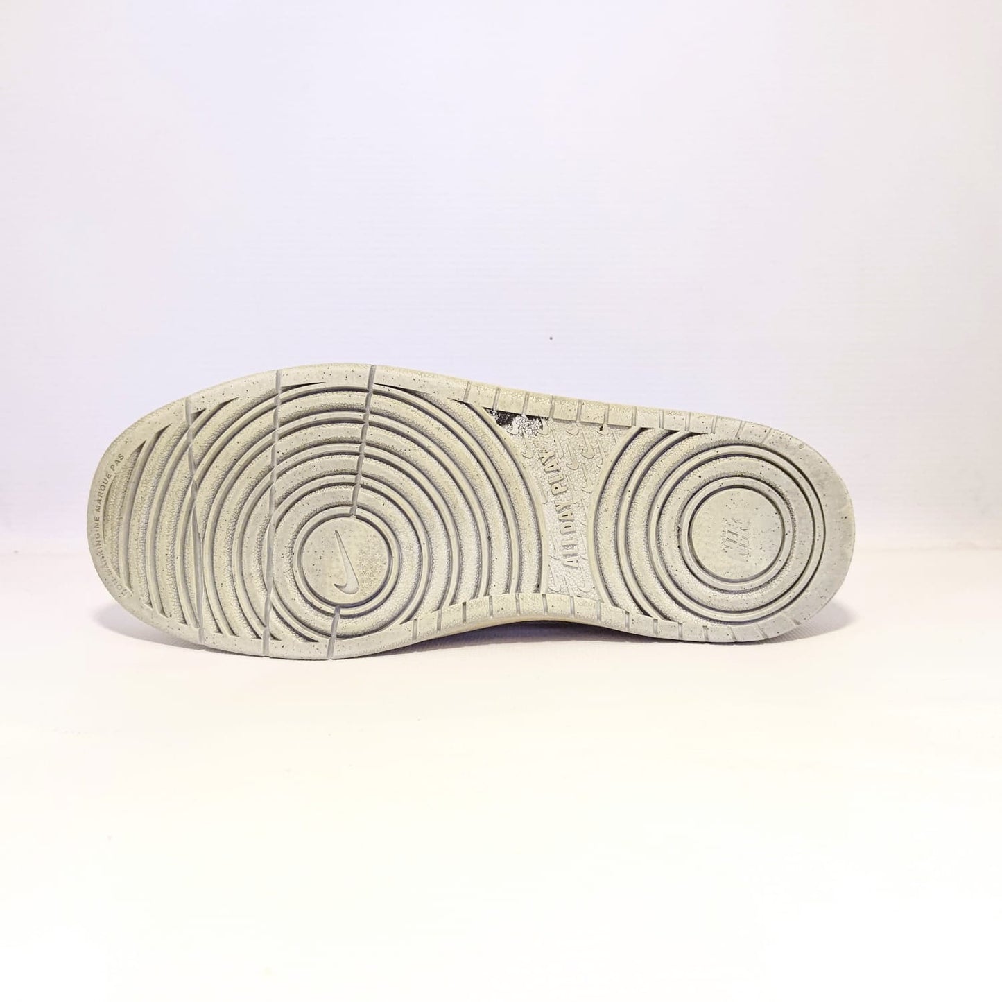 Nike Court Vision Low Sneakers