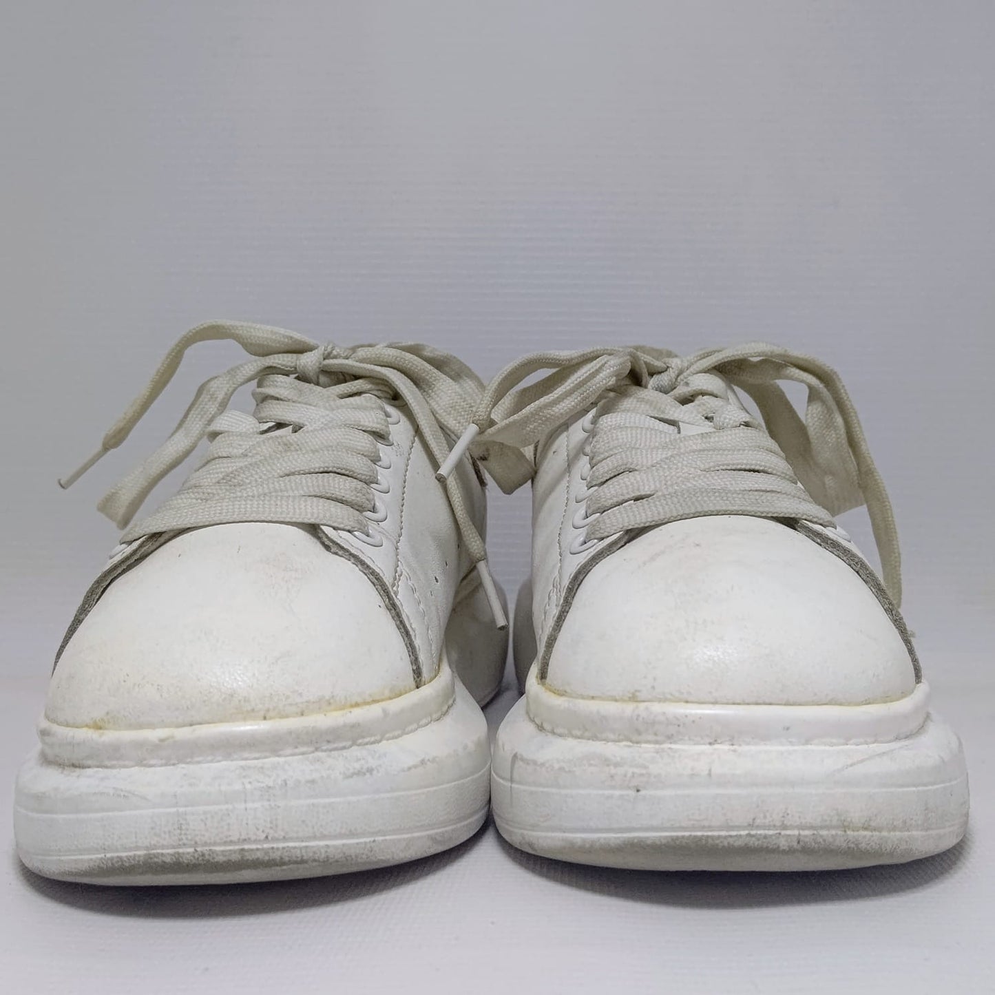 Dragonfly Zeal Heart On Road Withe Leather Shoes for Girls and Womens