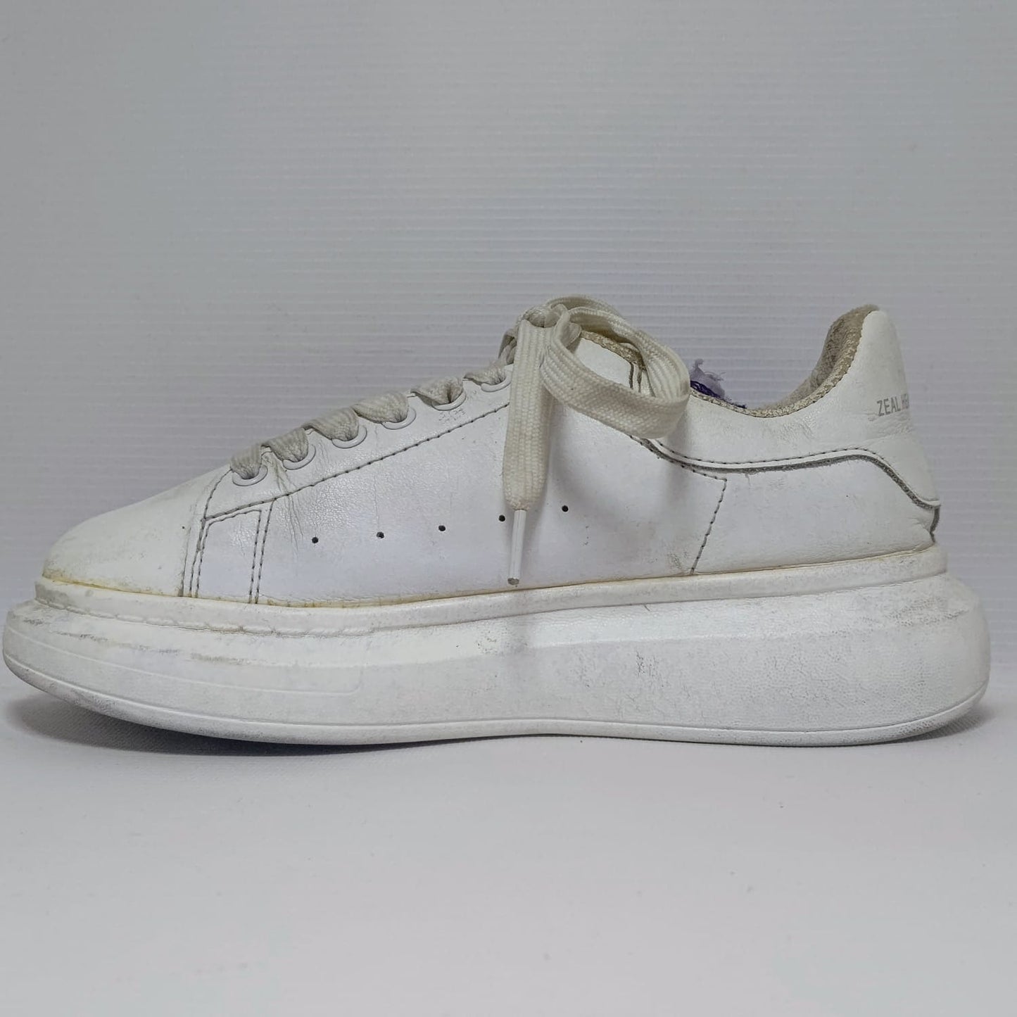 Dragonfly Zeal Heart On Road Withe Leather Shoes for Girls and Womens