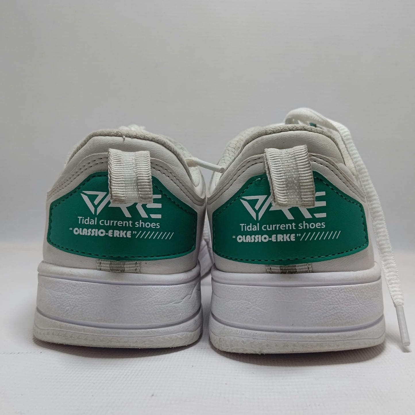VRE Classic White Leather Shoes by Erke