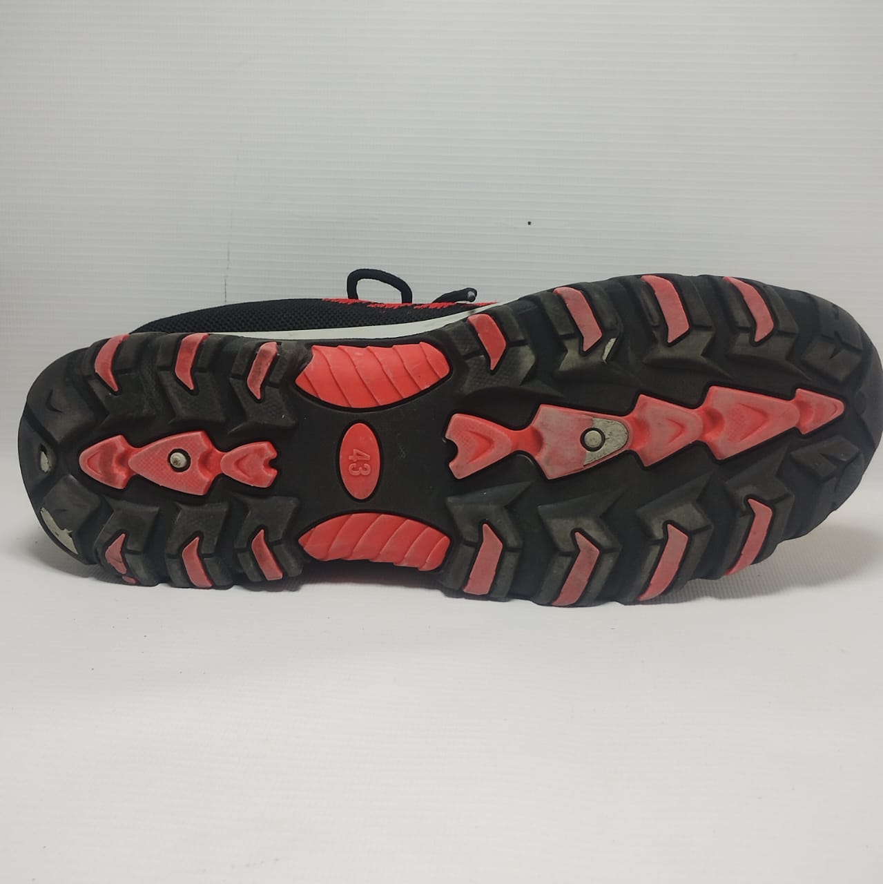 Warrior Black Breathable Sports Shoes