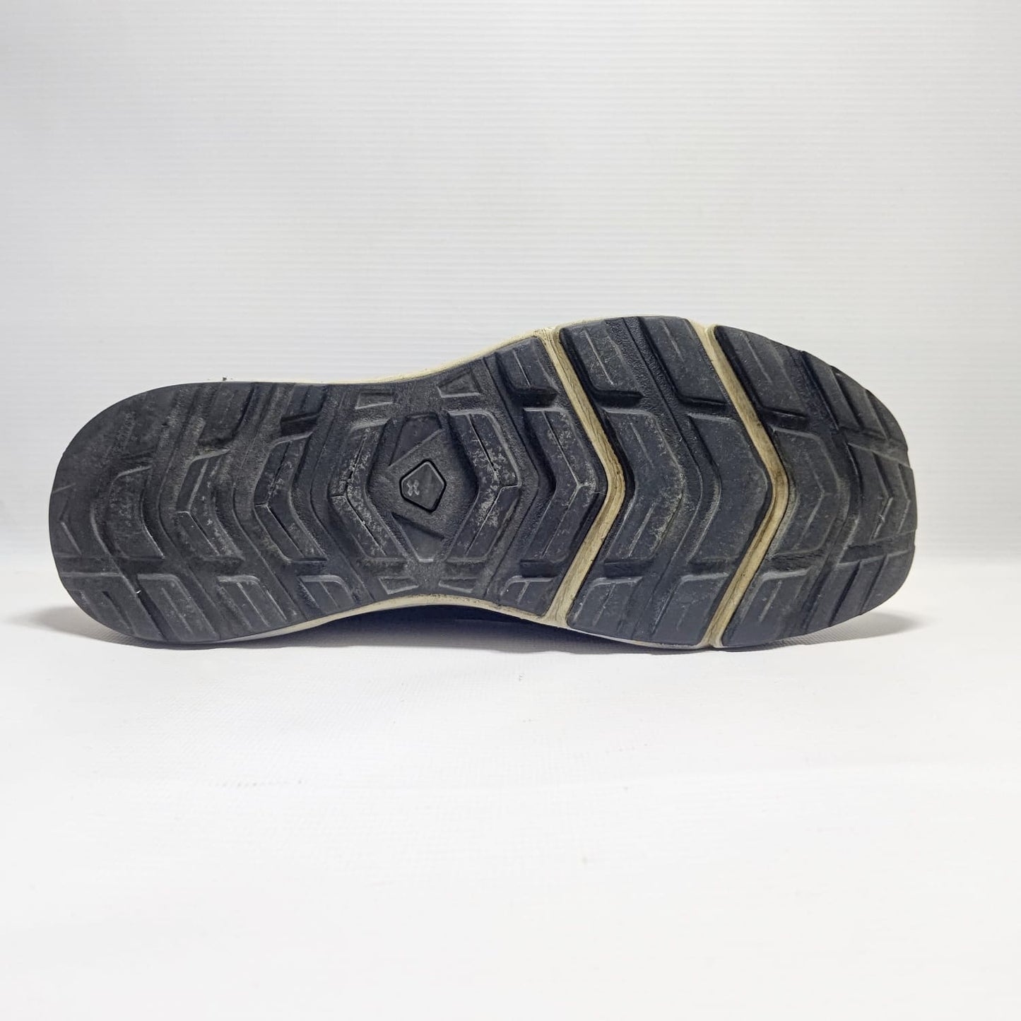 Quecheua Brown Sneakers