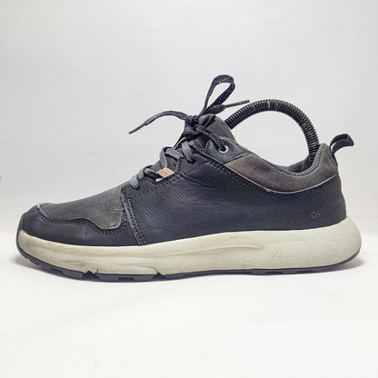 Quecheua Brown Sneakers