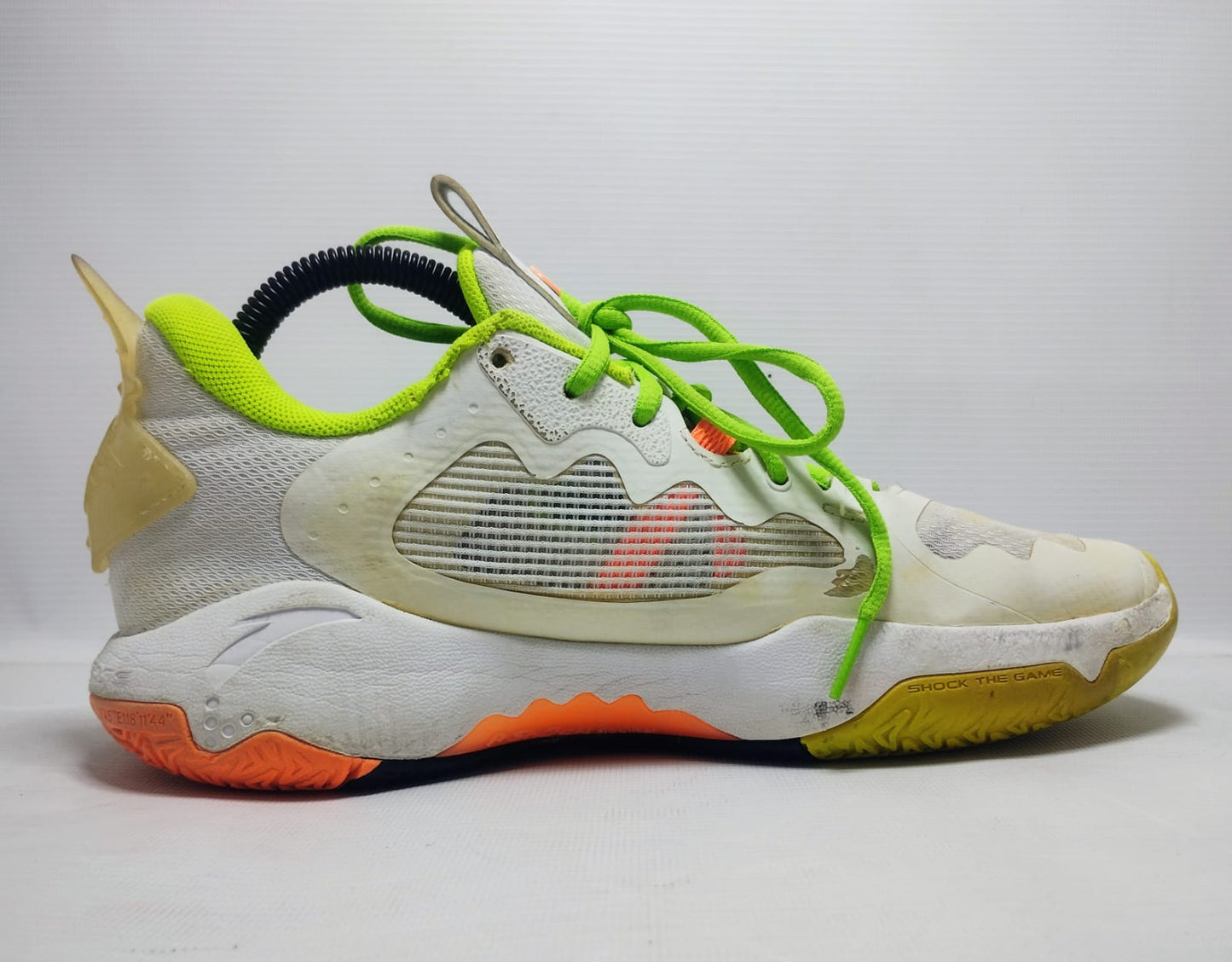 Anta Shock Wave 5 Shoes