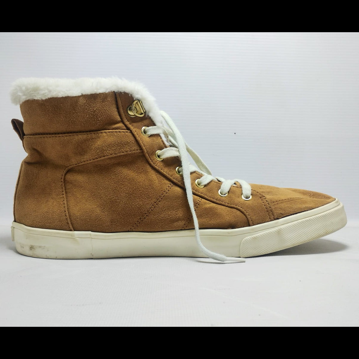 Old Navy Sueded Faux-Fur-Lined High-Top Sneakers