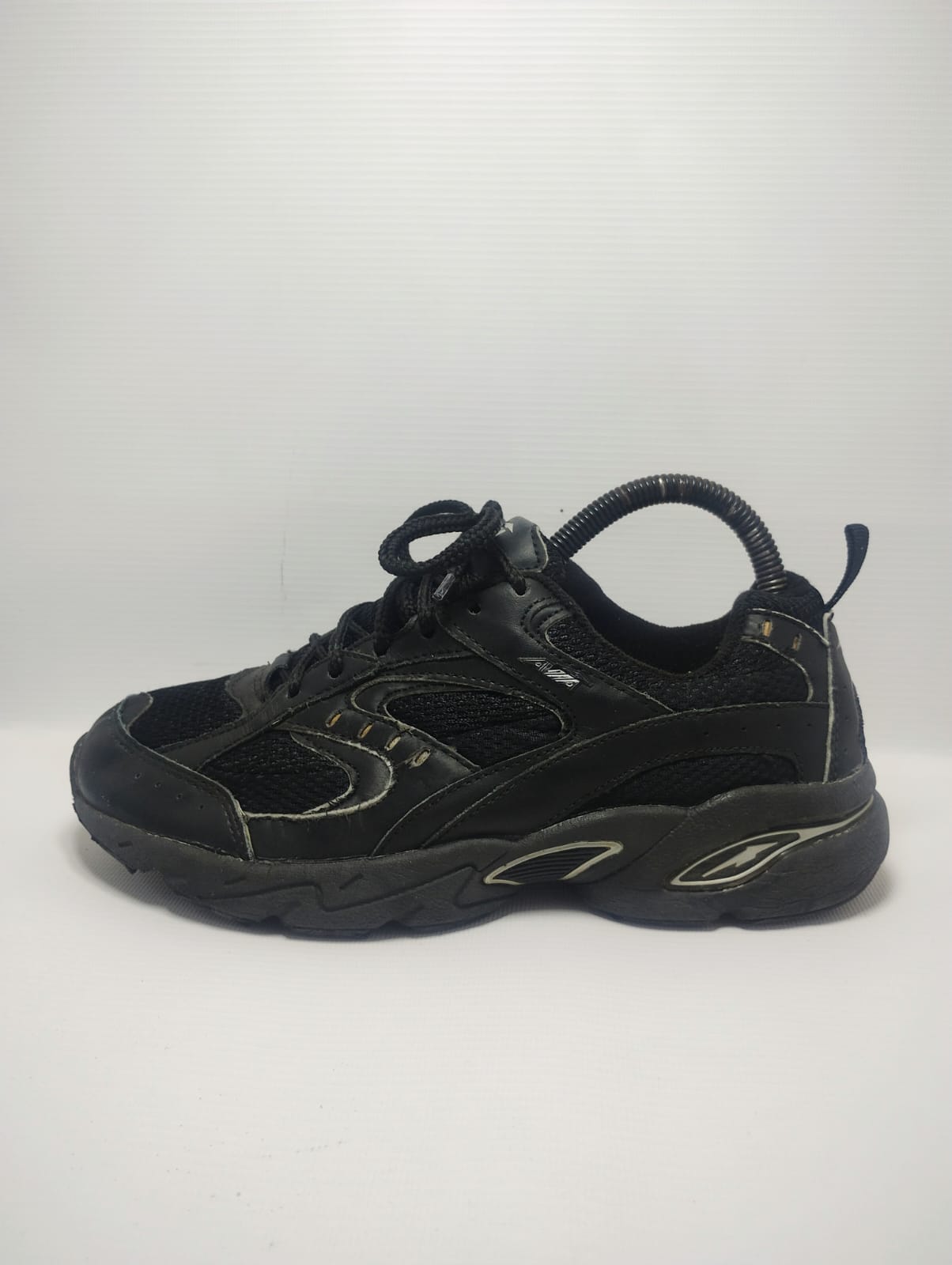 Avia men's athletic or walking shoe in black with yellow accents