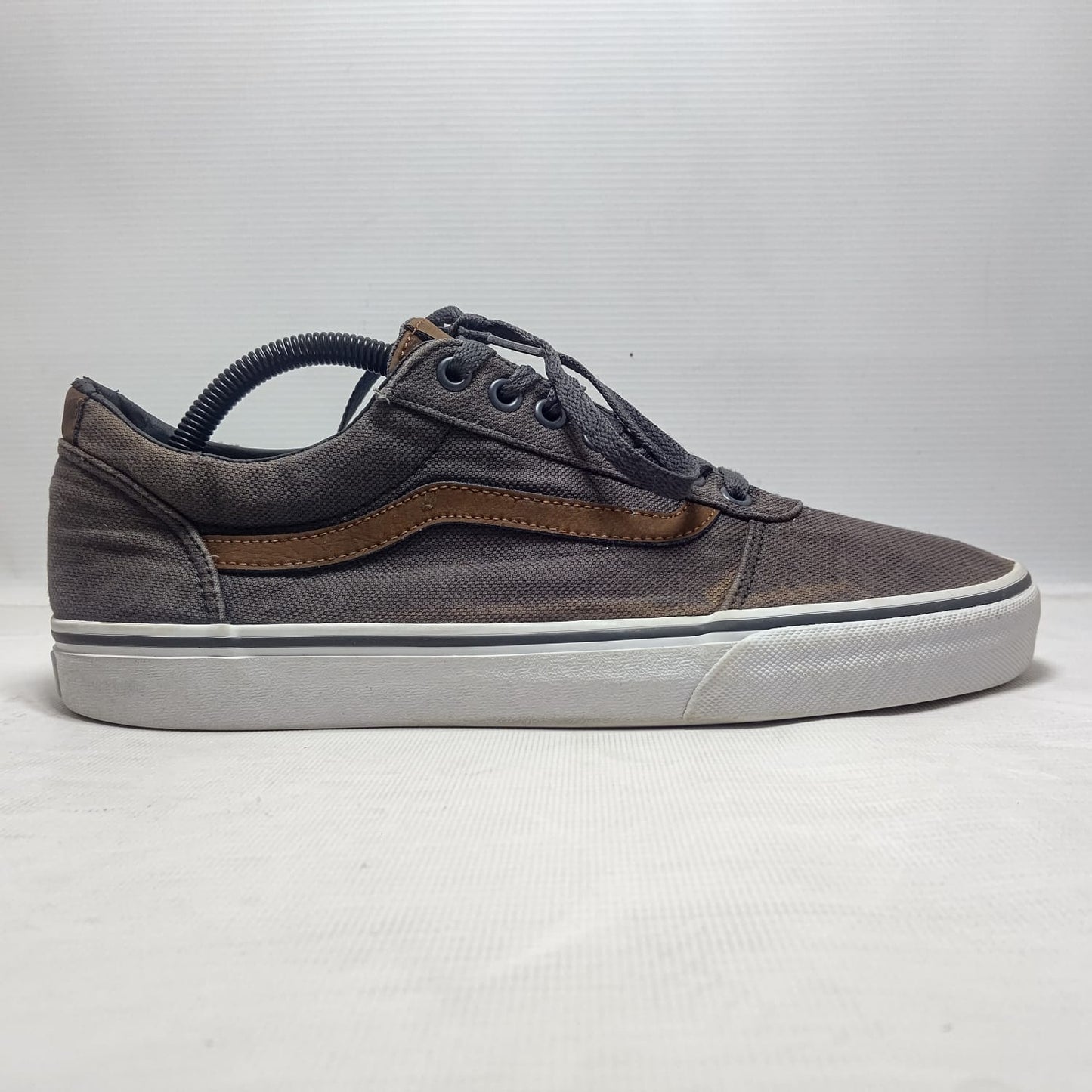 Vans Ward Deluxe textile low-cut skate shoes