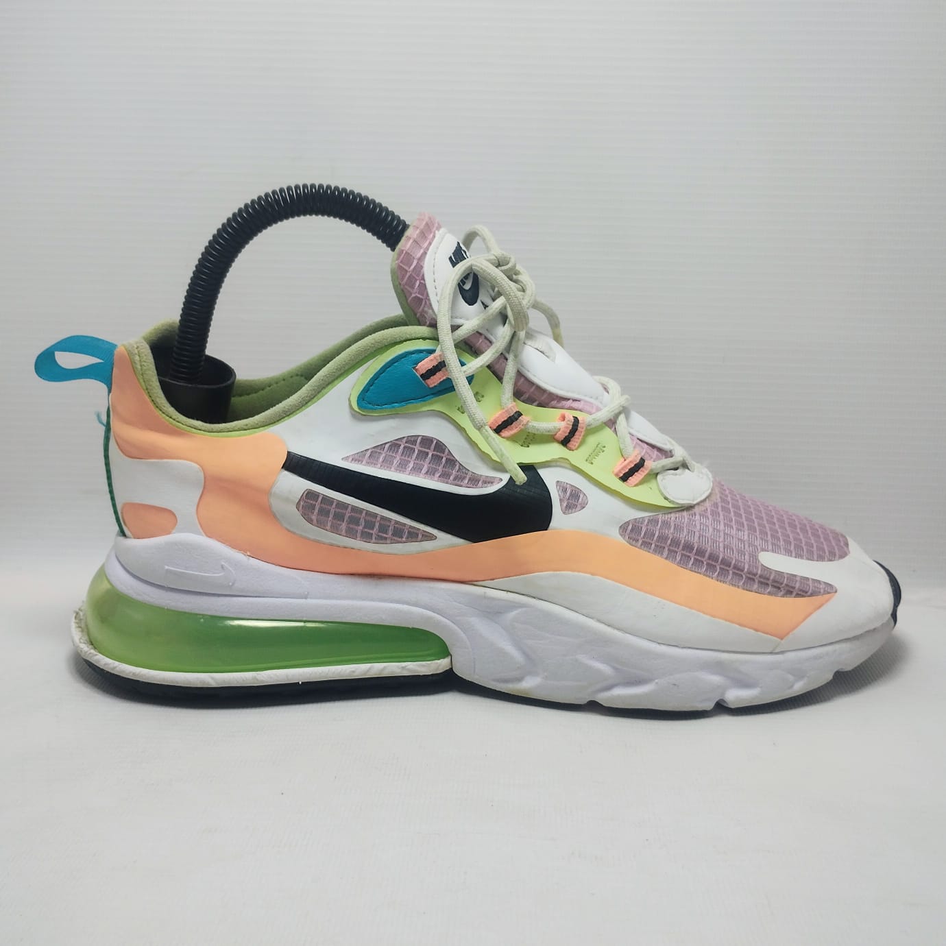 Nike Air Max 270 React SE