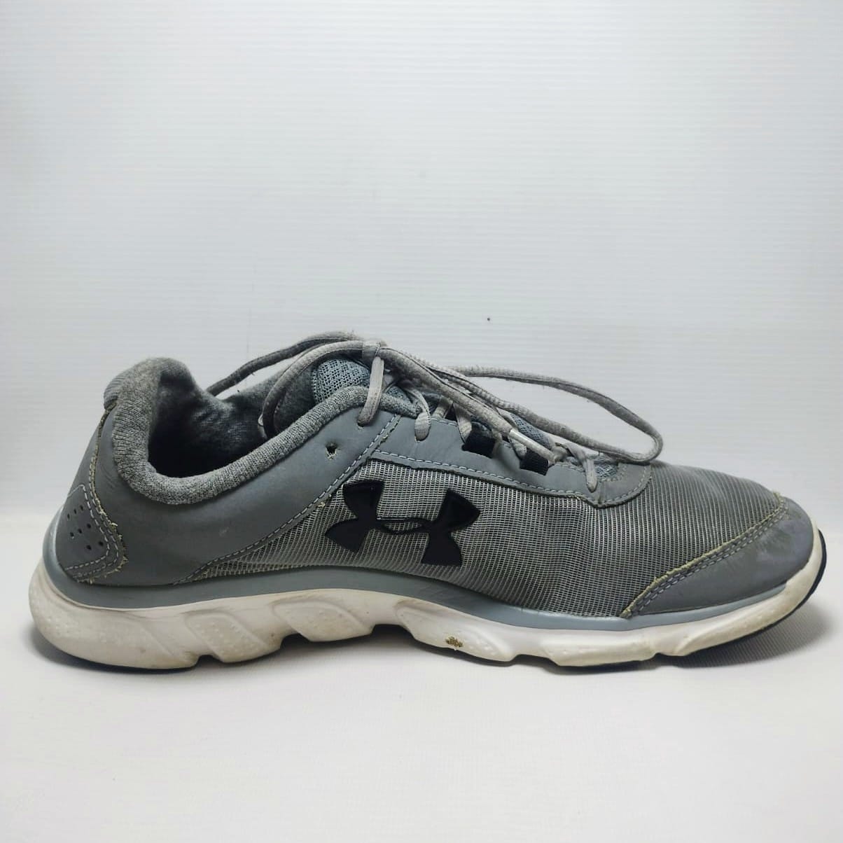 Under Armour Micro G Assert 7