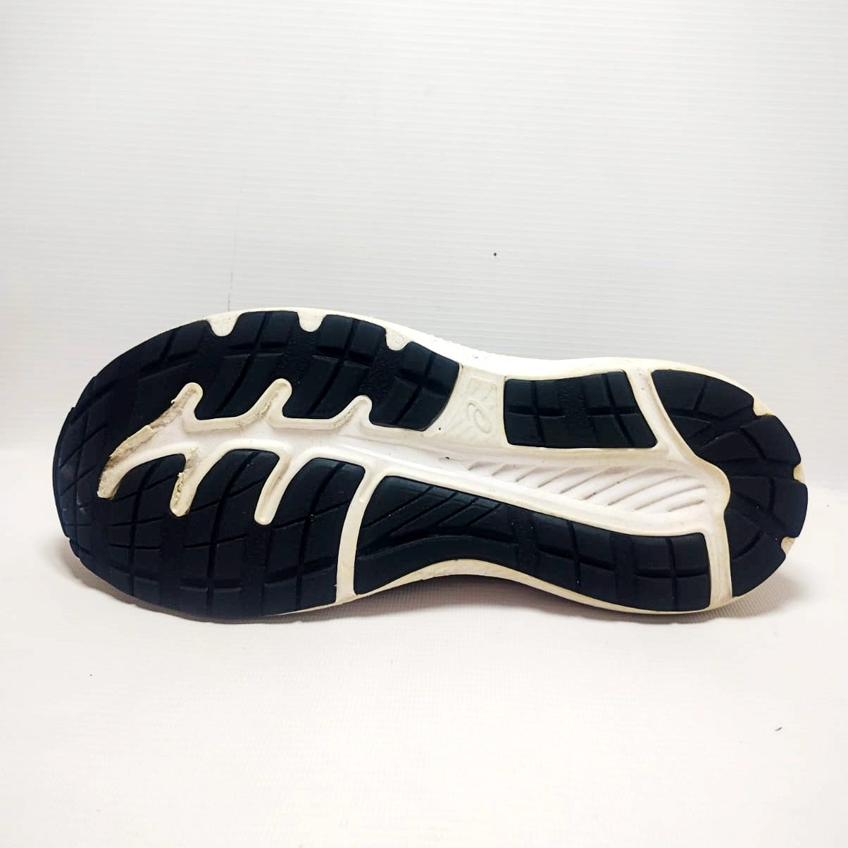 Asics Gel-Contend 7 running shoes