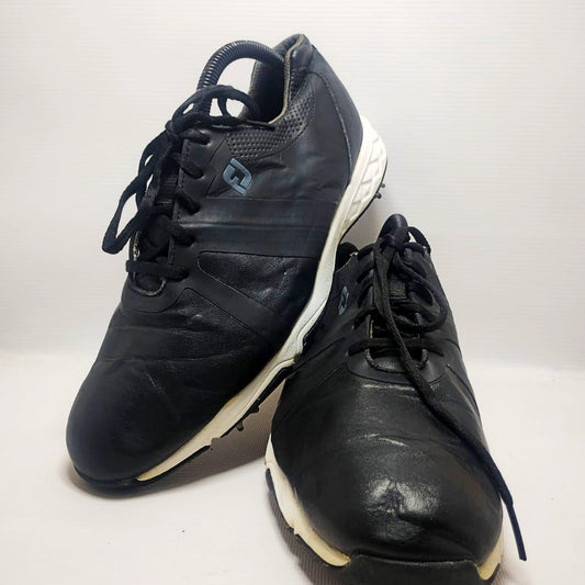 F.J. Energize men's golf shoes with spikes