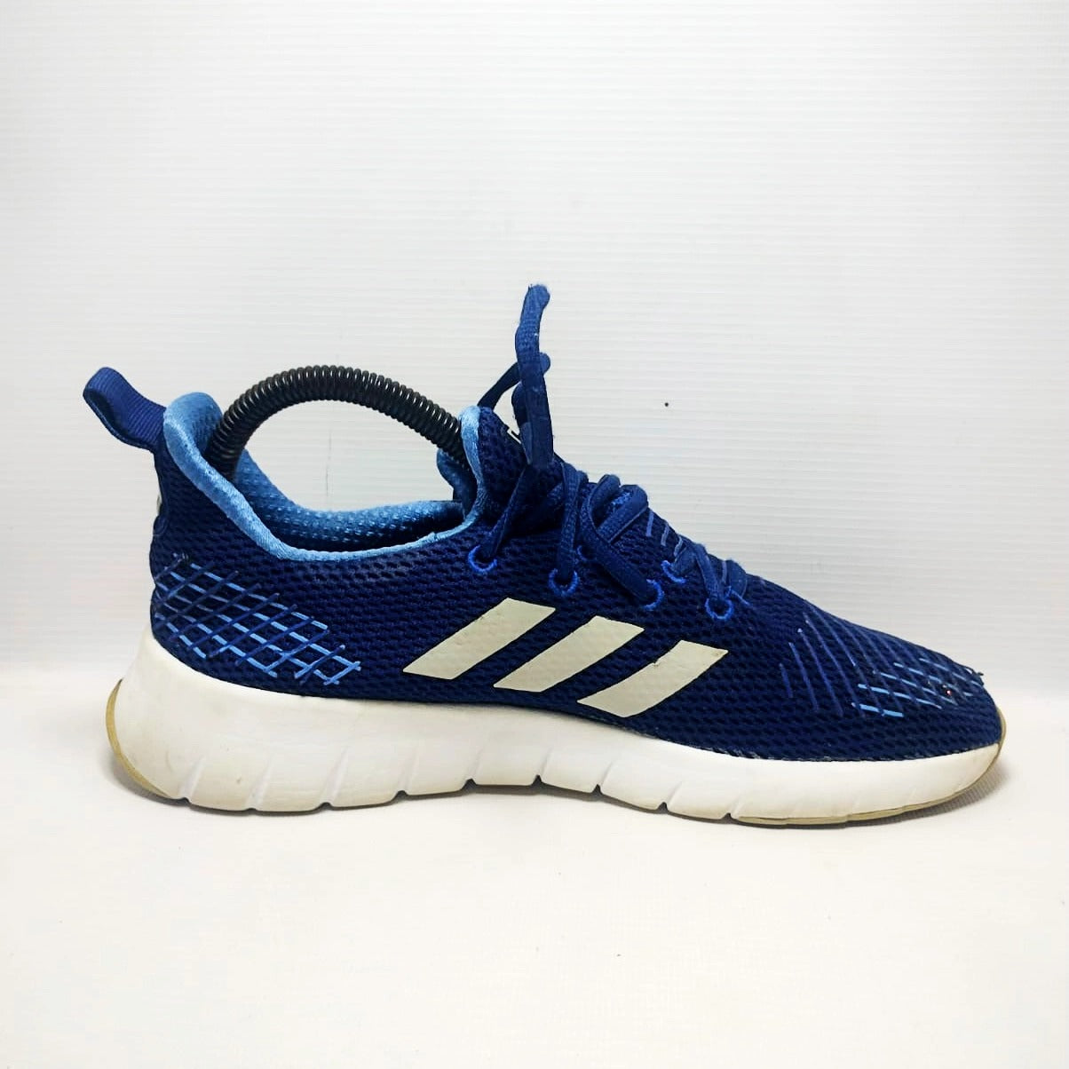 Adidas Asweego men's running shoe