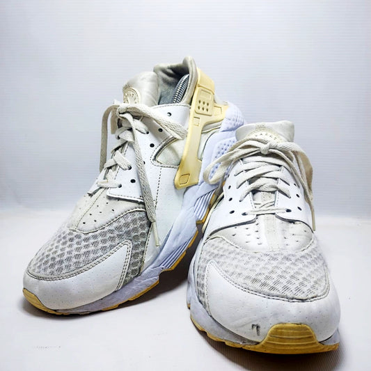 Nike Air Huarache running shoes