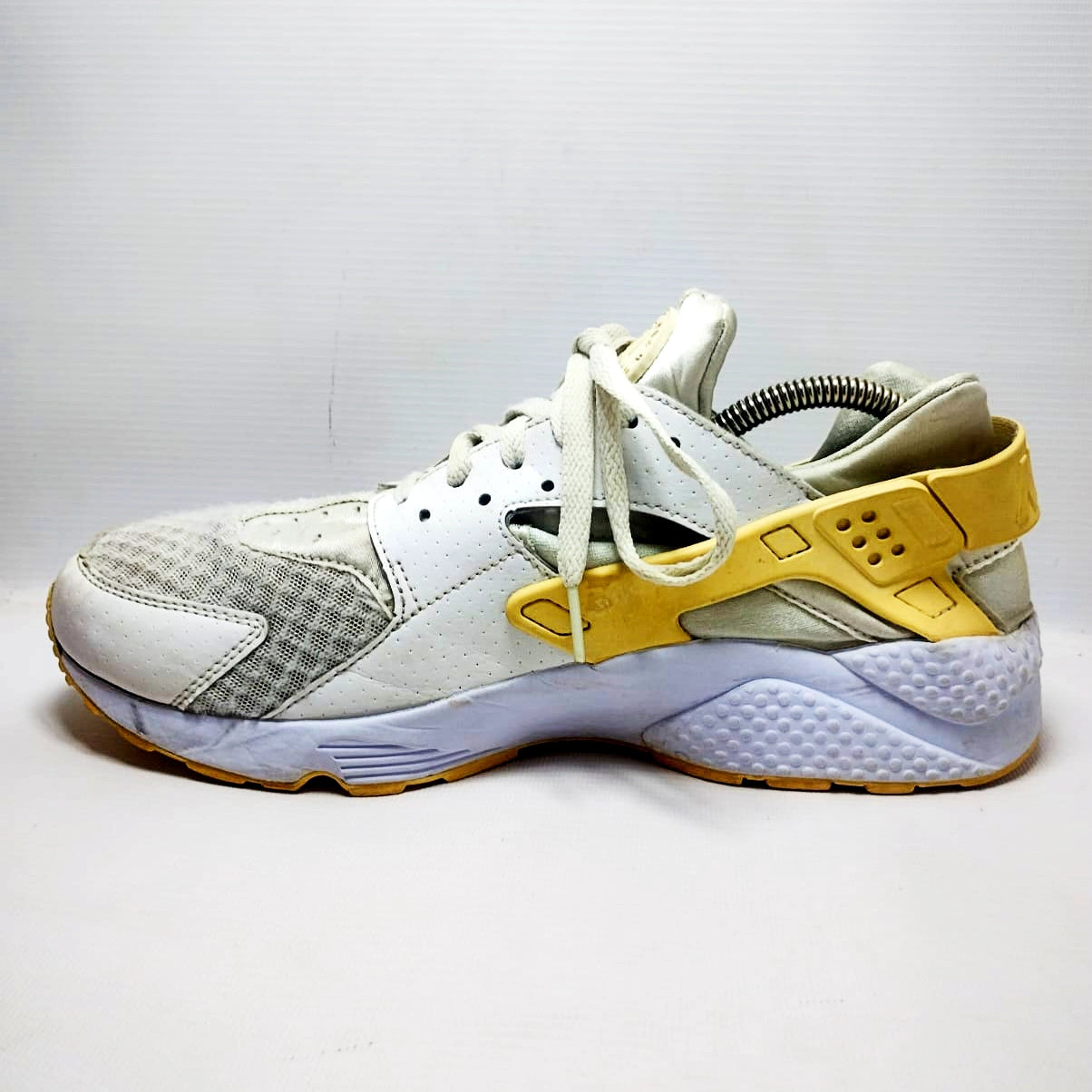 Nike Air Huarache running shoes