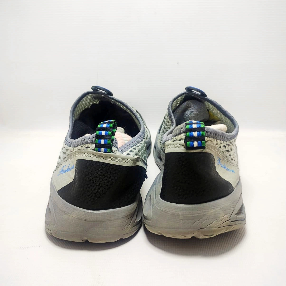 ‎JTRHD Aqua Sneaker