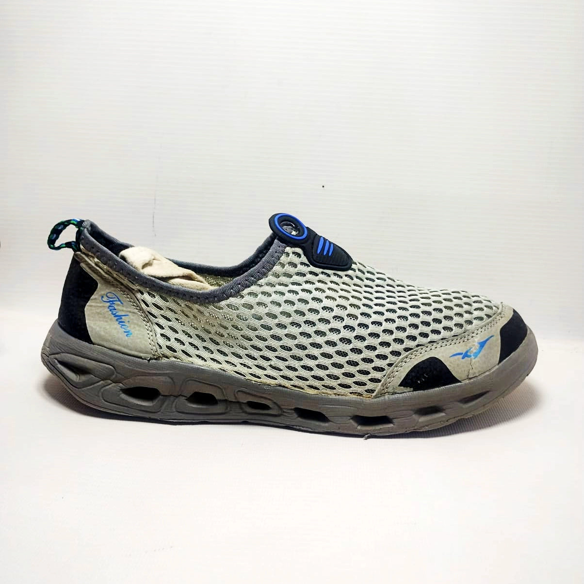 ‎JTRHD Aqua Sneaker