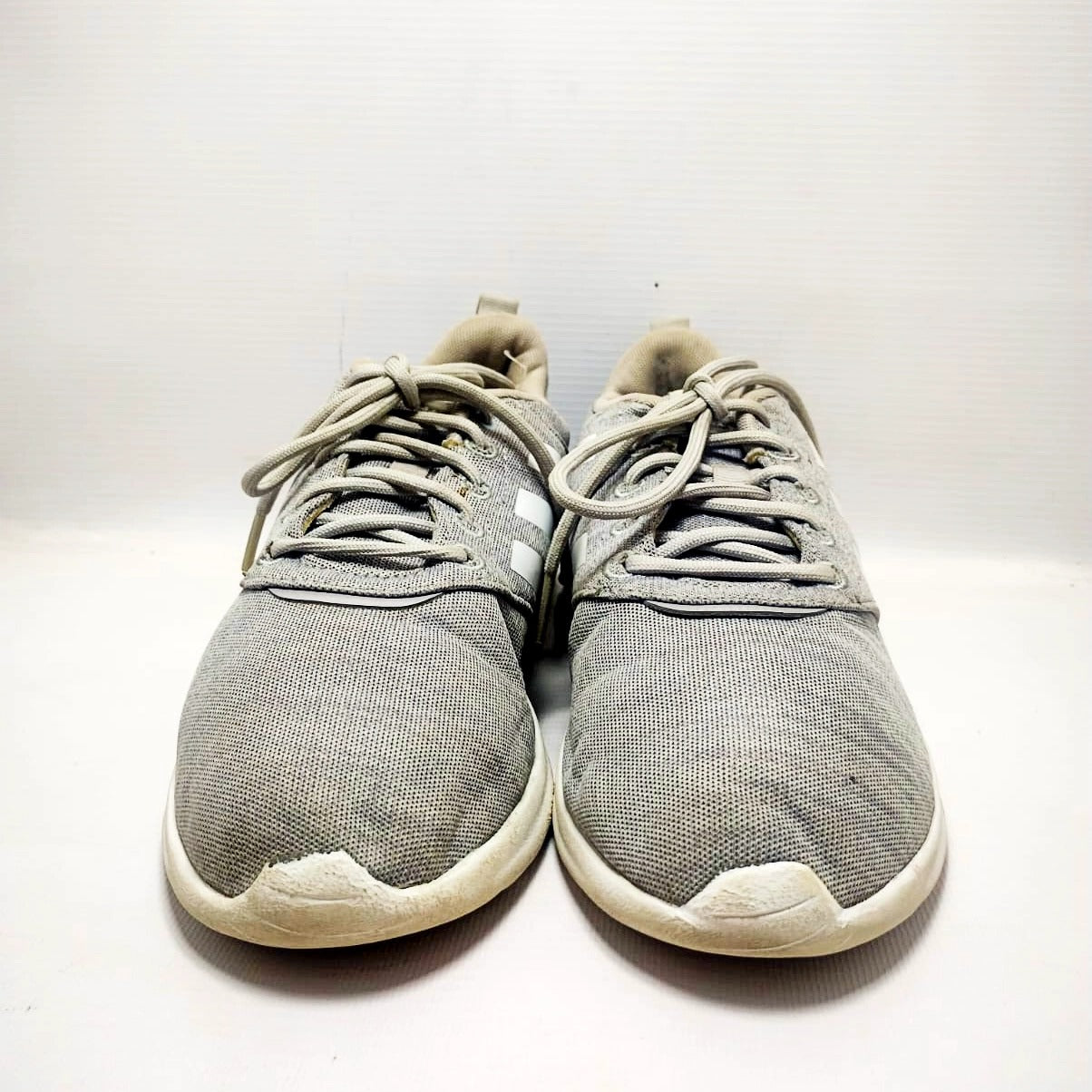 Adidas QT Racer 2.0 running shoes