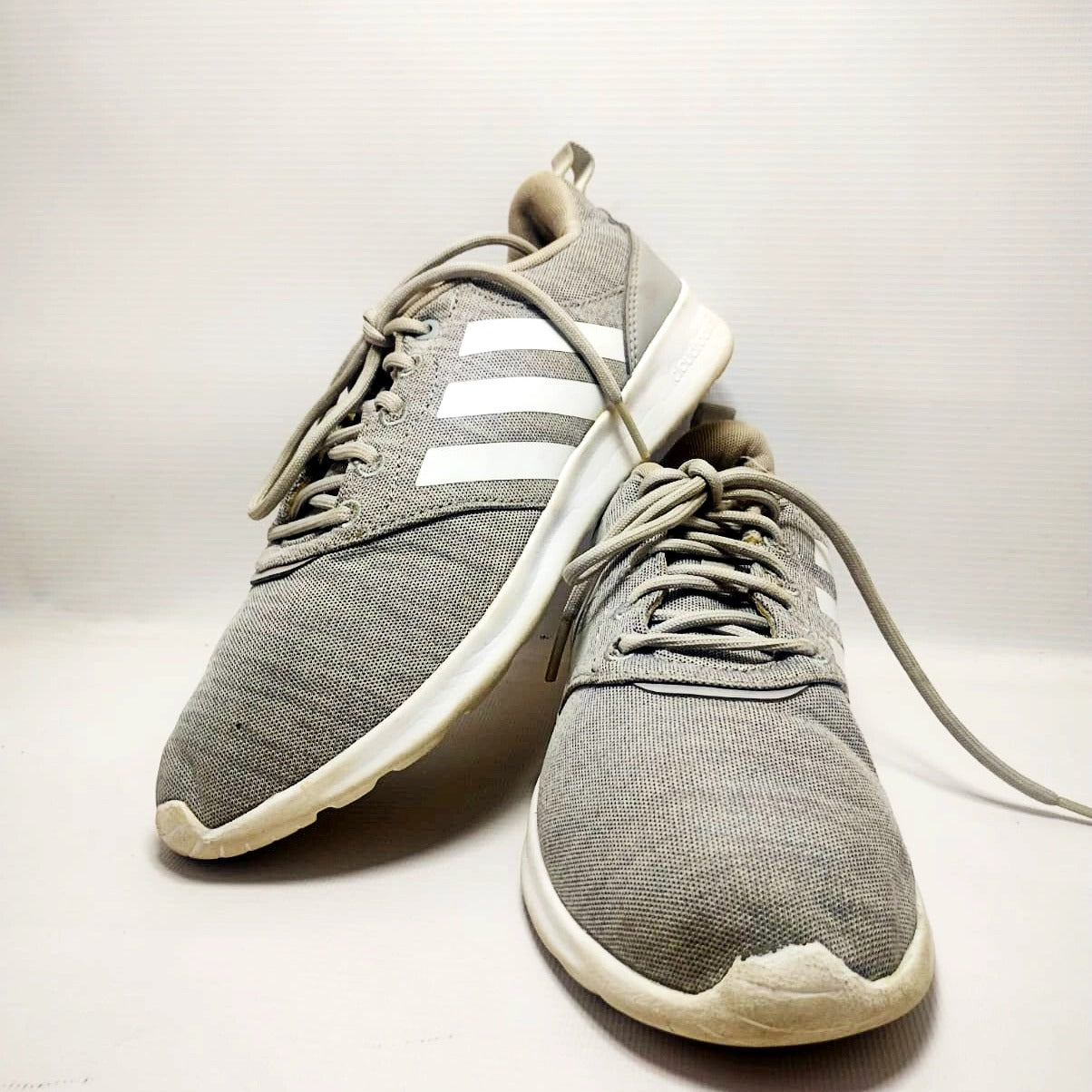 Adidas QT Racer 2.0 running shoes
