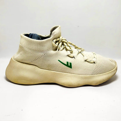 Men's athleisure sneakers